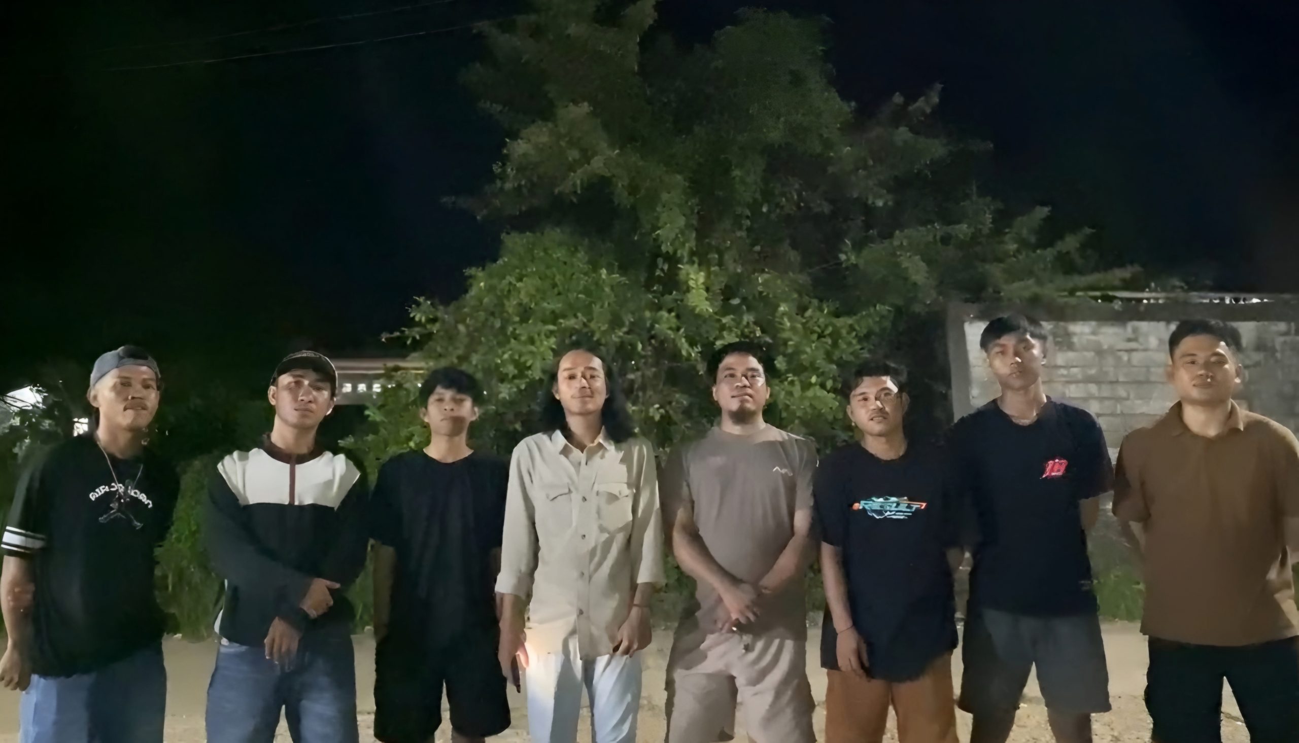 Picsart_25-10-13_23-18-56-666