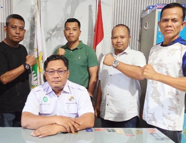 CREATOR: gd-jpeg v1.0 (using IJG JPEG v90), default quality?