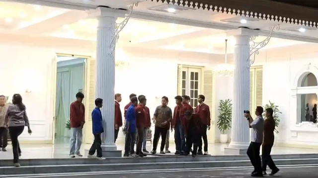 moment-mahasiswa-UBK-ditemui-Gibran